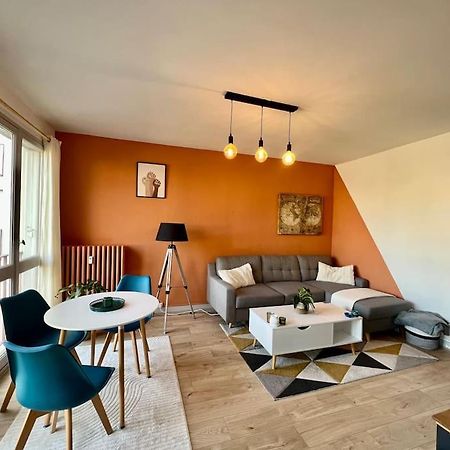 Ferienwohnung Le P'Tit Anatole - Joli T2 Avec Parking Poitiers Exterior foto
